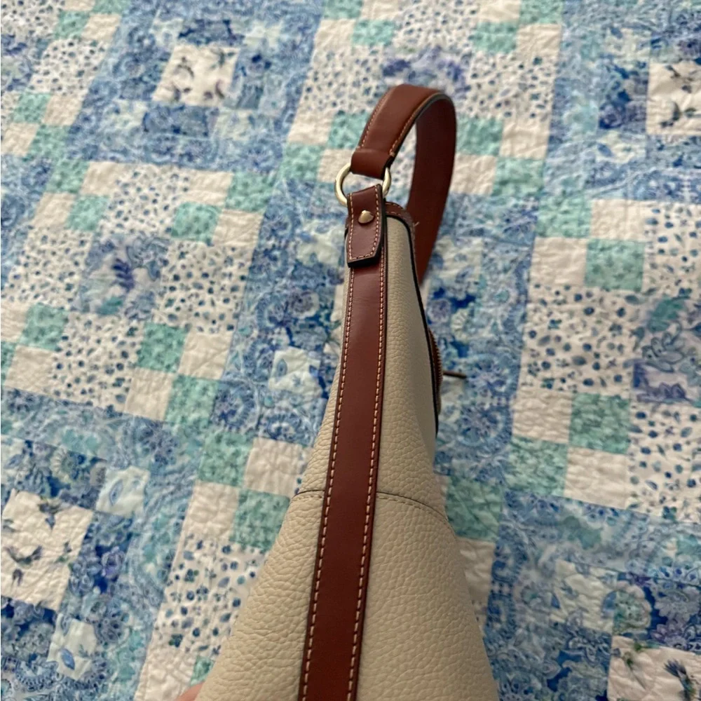 Dooney & Bourke Cream and Brown Hobo Bag - Picture 4 of 6